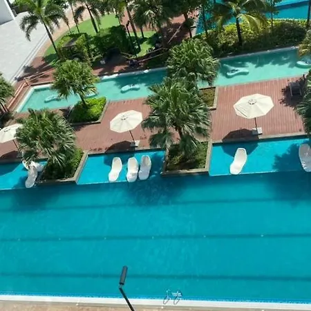 Timur Bay Sea View & Pool View 2Br Family Suite Kampung Saberang Balok Exterior photo