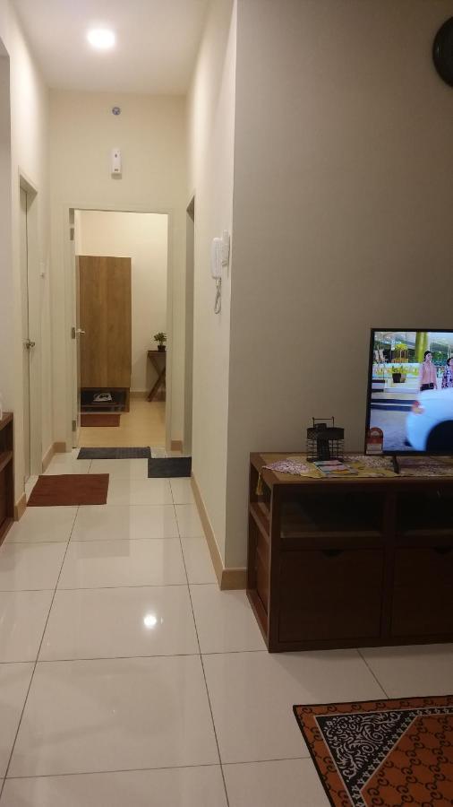 Apartment Timur Bay Sea View & Pool View 2br Family *