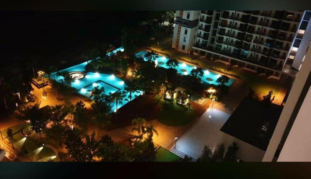 Apartment Timur Bay Sea View & Pool View 2br Family